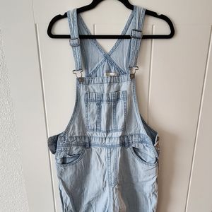 Universal Thread Jean overalls